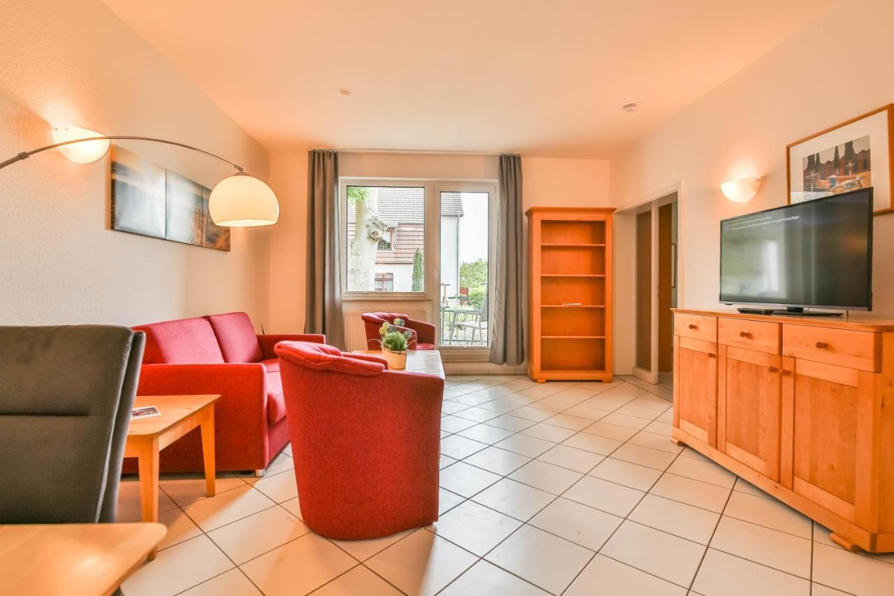 Apartment Diana Mit Terrasse Zempin Esterno foto