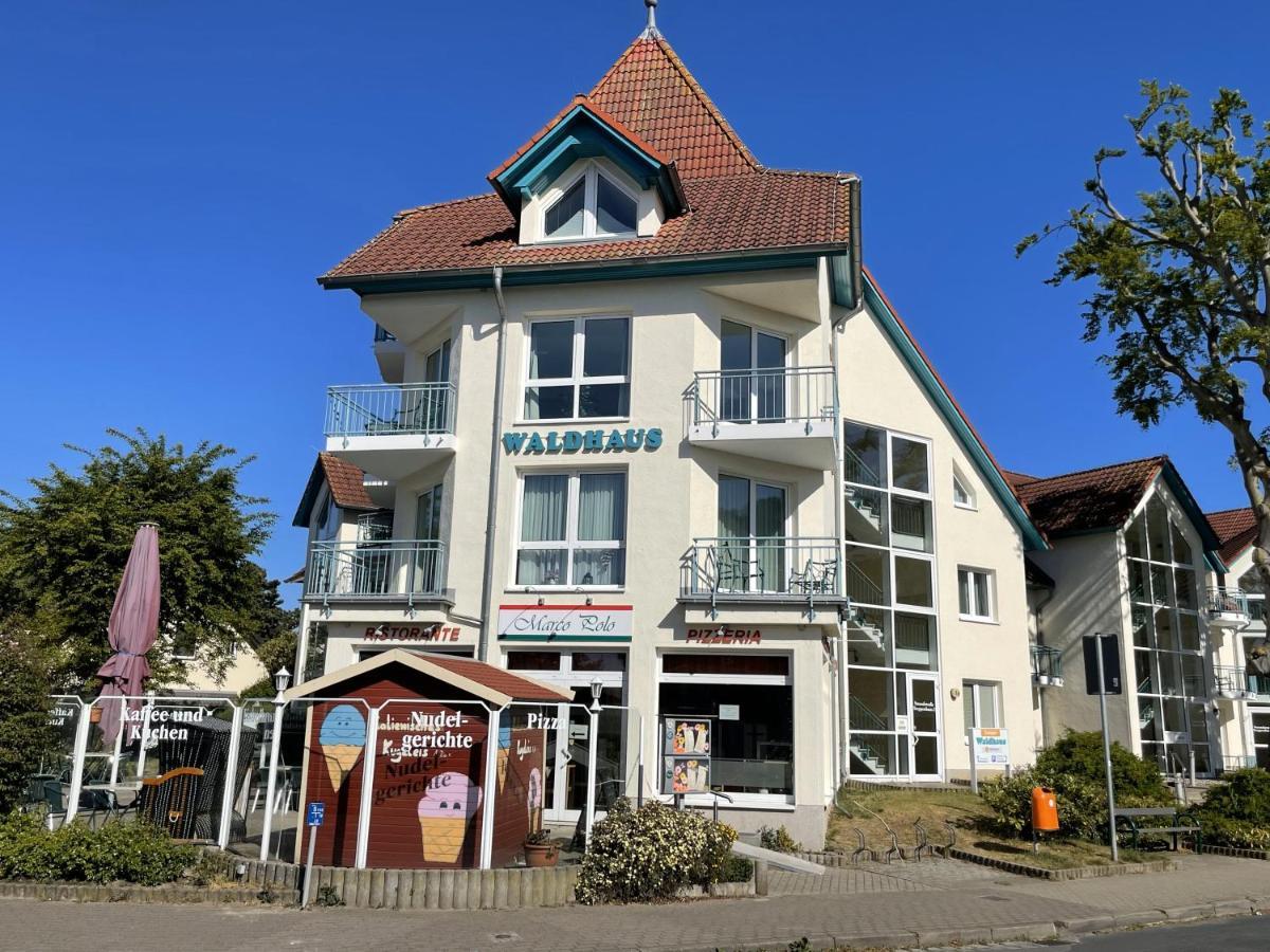 Apartment Diana Mit Terrasse Zempin Esterno foto
